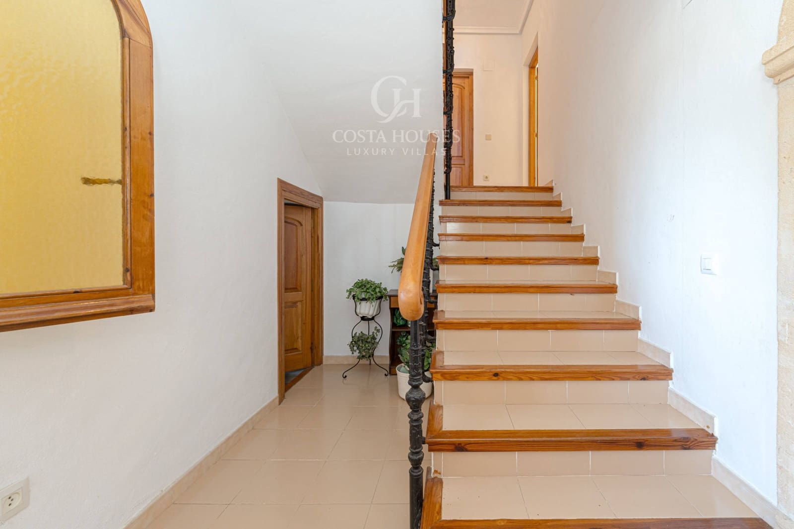 4 makuuhuone Huvila myytävänä paikassa Javea / Xabia mukana 
autotalli - 1 350 000 € (Ref: 9165718)