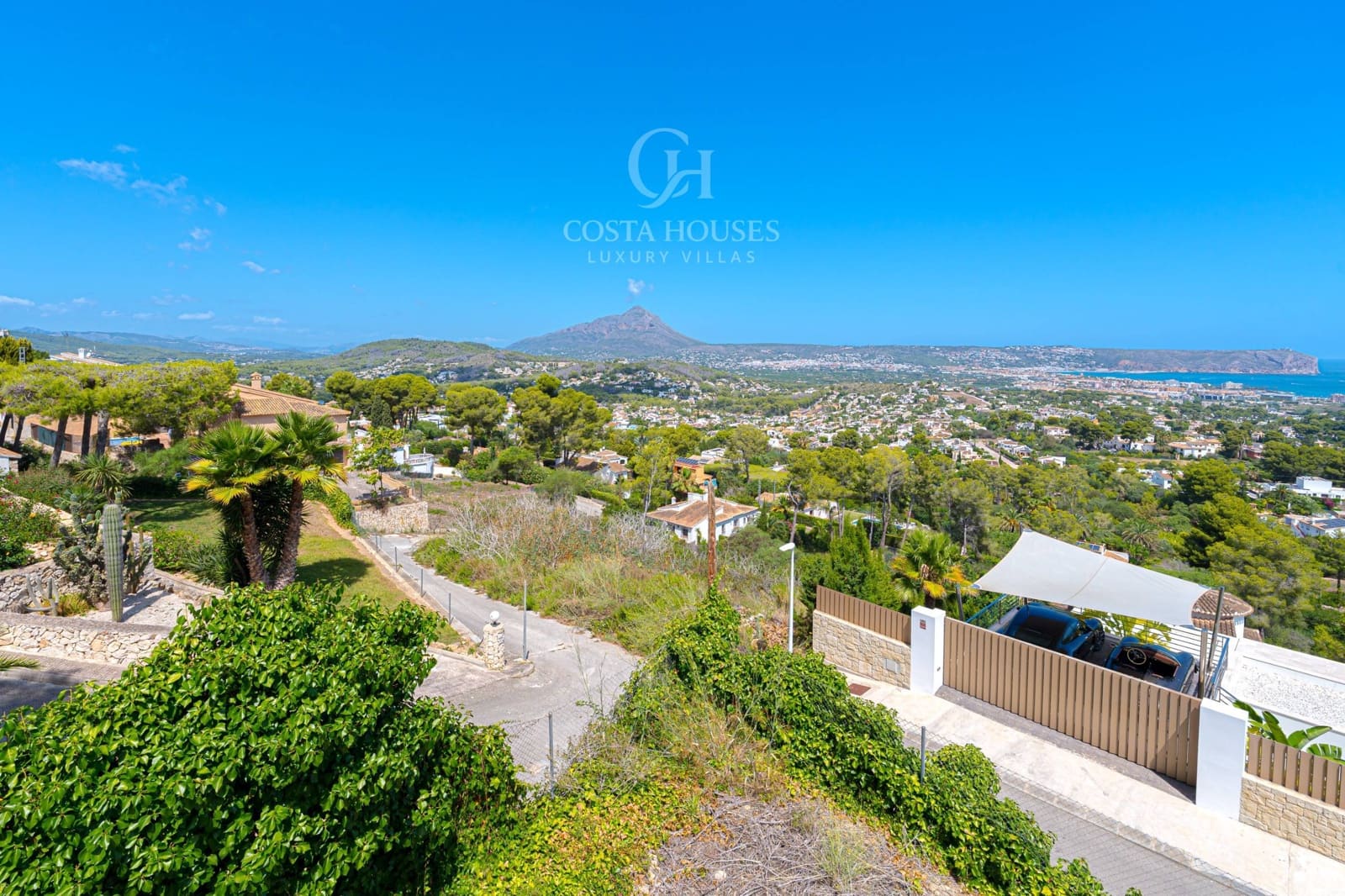 4 makuuhuone Huvila myytävänä paikassa Javea / Xabia mukana 
autotalli - 1 350 000 € (Ref: 9165718)