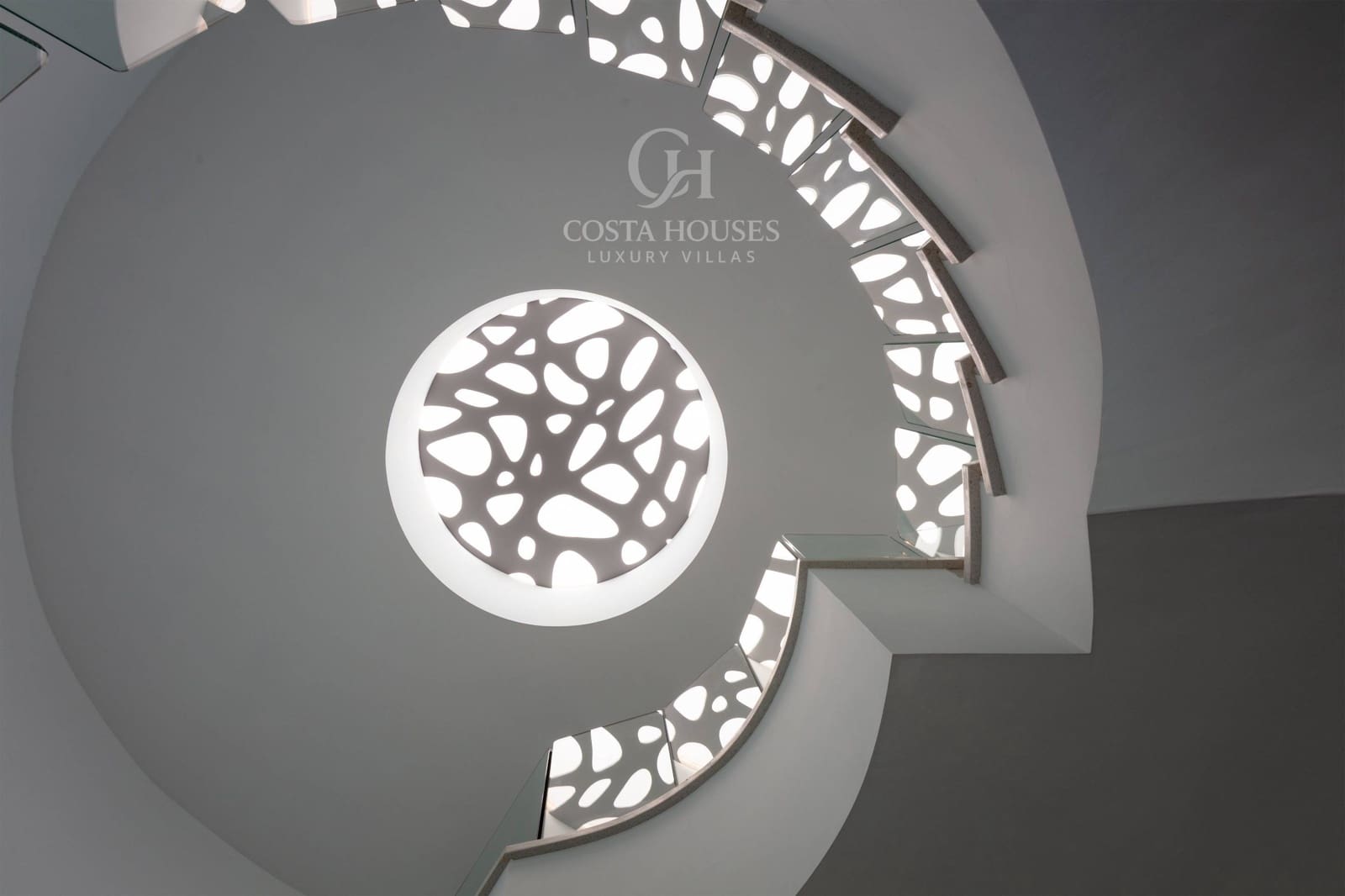 3 bedroom Villa for sale in Altea with pool garage - € 3,500,000 (Ref: 9169489)