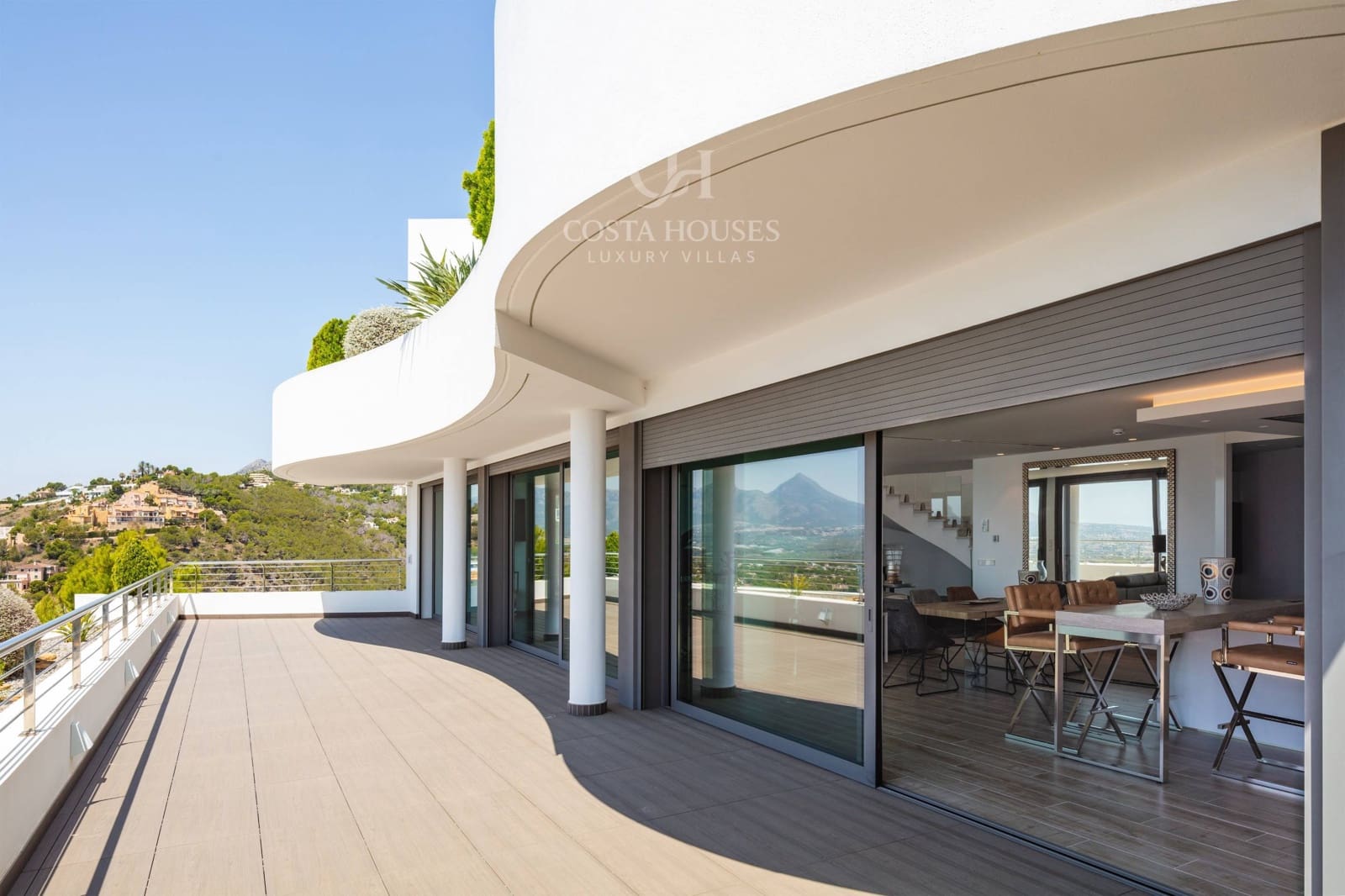 3 soveværelse Villa til salg i Altea med swimmingpool garage - € 3.500.000 (Ref: 9169489)