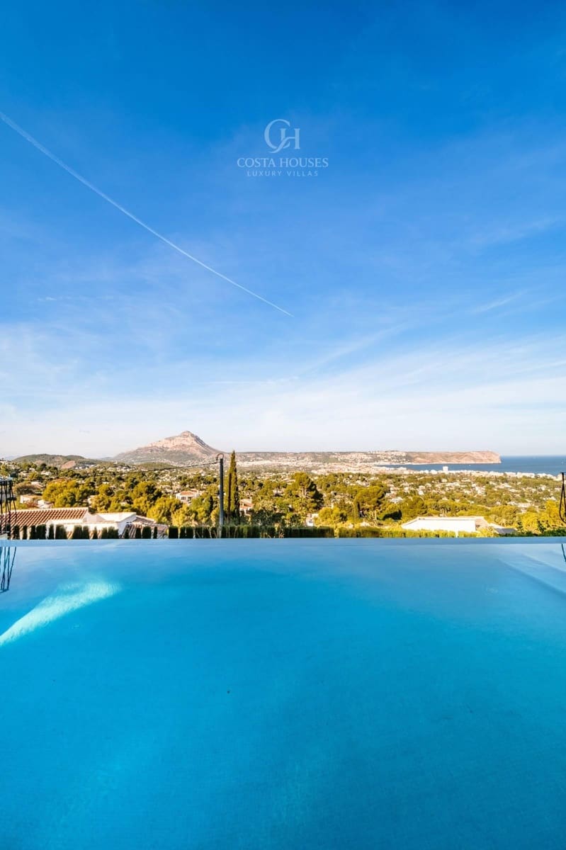 5 soverom Villa til salgs i Javea / Xabia med svømmebasseng garasje - € 2 700 000 (Ref: 9173406)