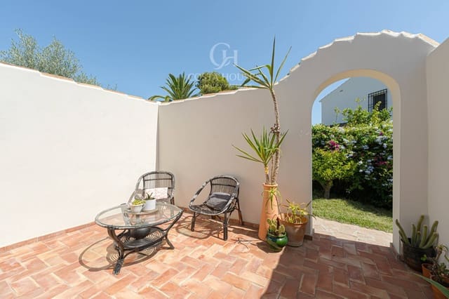 4 bedroom Villa for sale in Cap Martí - El Tossalet - Pinomar, Javea / Xàbia with pool - € 1,290,000 (Ref: 9198451)