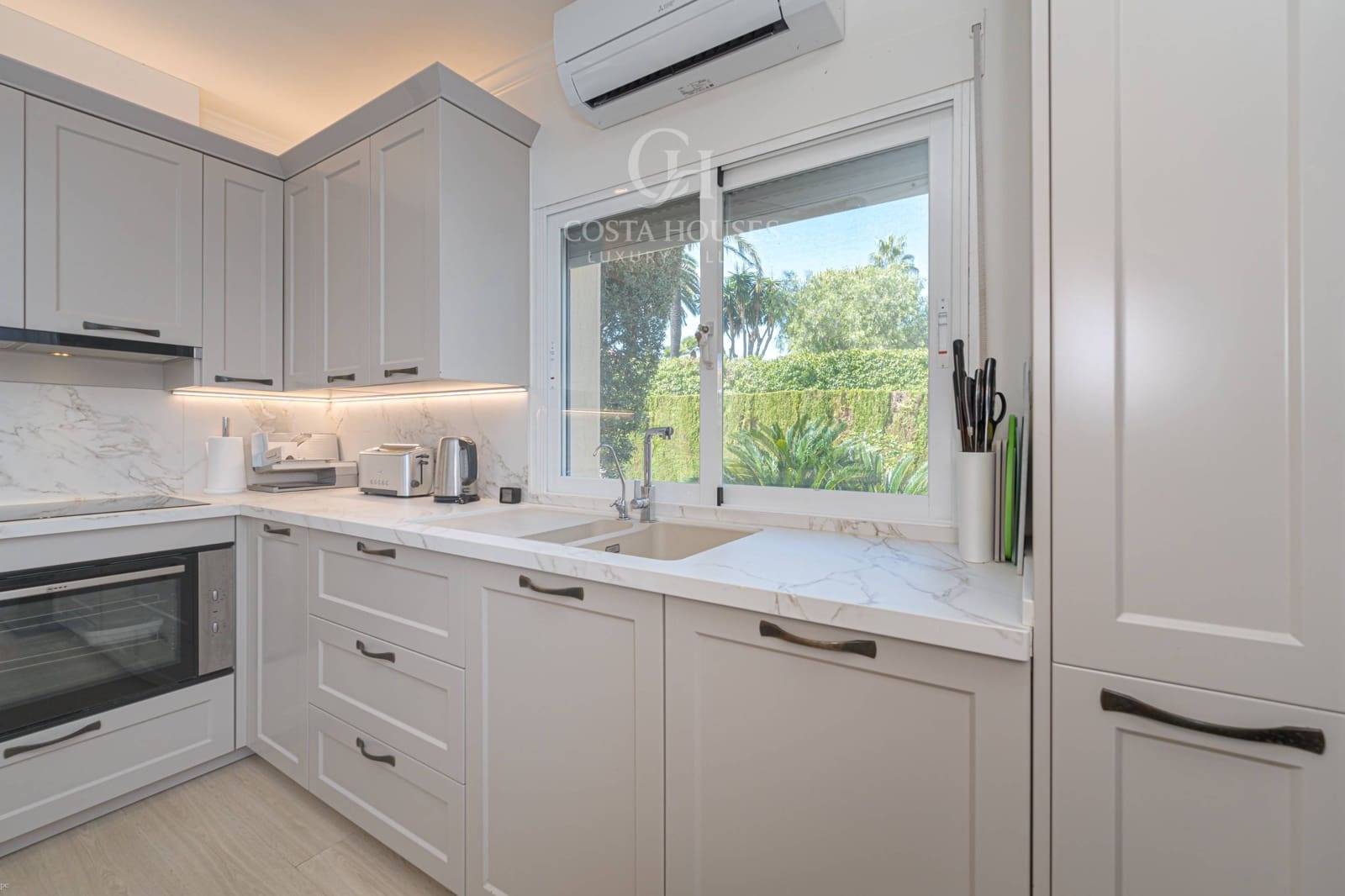 4 slaapkamer Villa te koop in Javea / Xabia met zwembad garage - € 1.290.000 (Ref: 9226988)