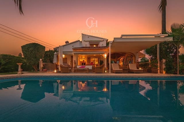 4 slaapkamer Villa te koop in Cap Martí - El Tossalet - Pinomar, Javea / Xàbia met zwembad garage - € 1.290.000 (Ref: 9226988)