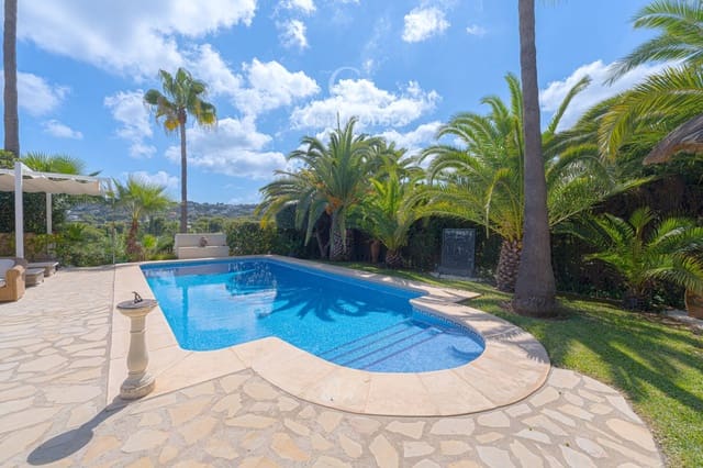 4 slaapkamer Villa te koop in Cap Martí - El Tossalet - Pinomar, Javea / Xàbia met zwembad garage - € 1.290.000 (Ref: 9226988)