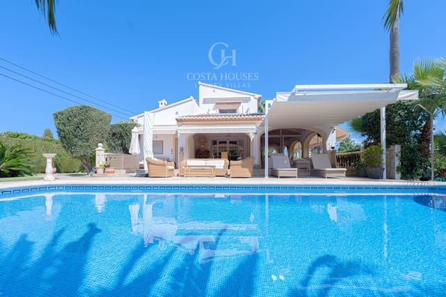 4 slaapkamer Villa te koop in Cap Martí - El Tossalet - Pinomar, Javea / Xàbia met zwembad garage - € 1.290.000 (Ref: 9226988)