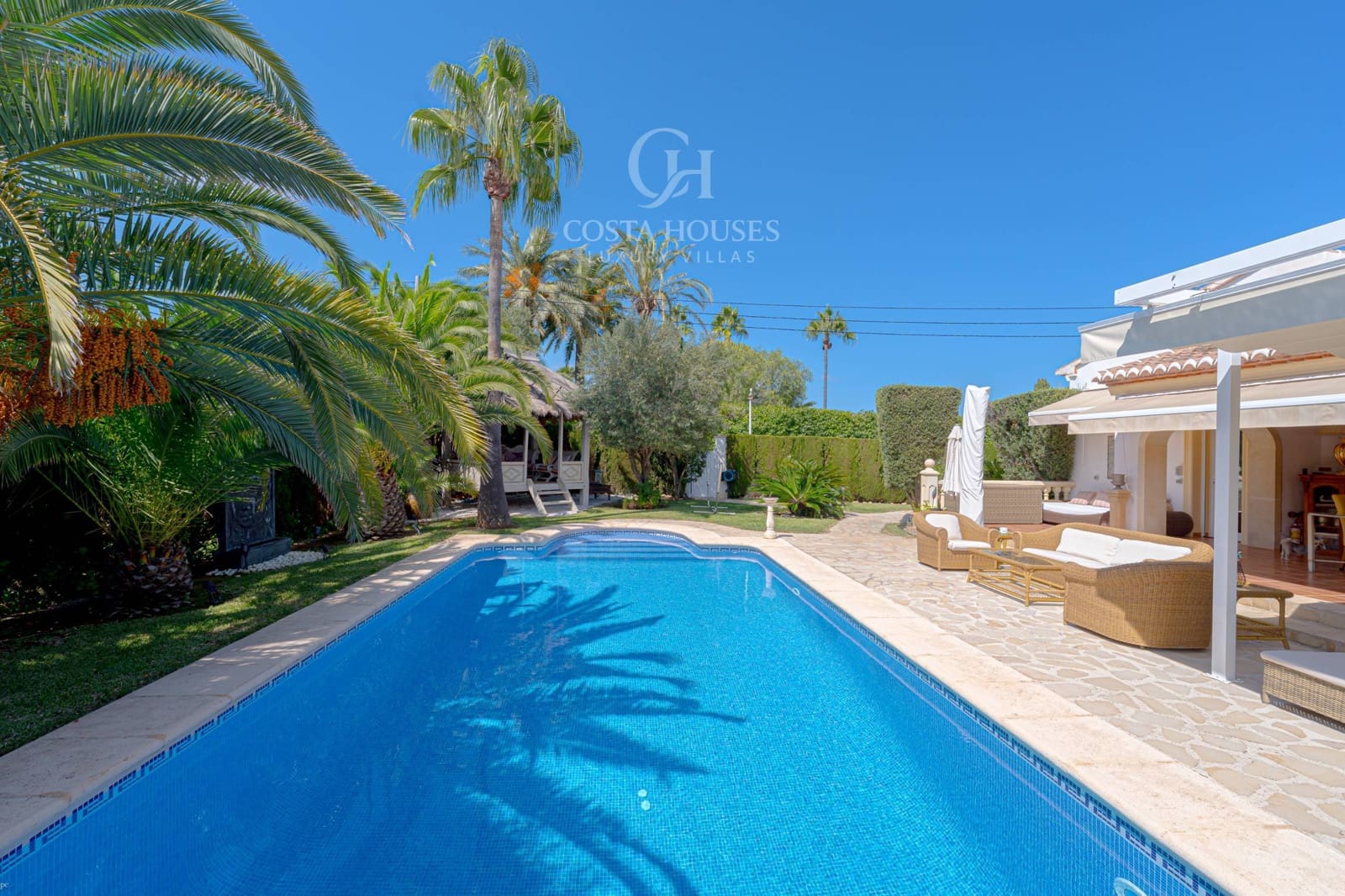 4 slaapkamer Villa te koop in Javea / Xabia met zwembad garage - € 1.290.000 (Ref: 9226988)