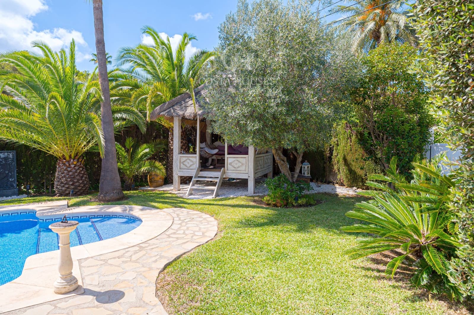 4 slaapkamer Villa te koop in Javea / Xabia met zwembad garage - € 1.290.000 (Ref: 9226988)