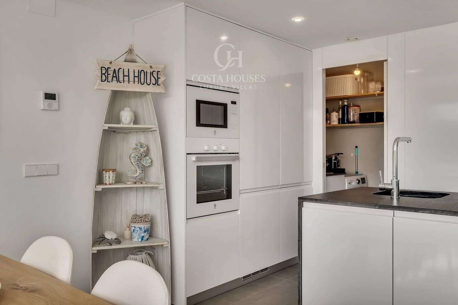 3 soverom Penthouse til salgs i Arenal med svømmebasseng garasje - € 620 000 (Ref: 9236850)