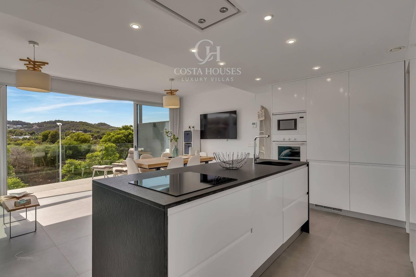 3 soverom Penthouse til salgs i Arenal med svømmebasseng garasje - € 620 000 (Ref: 9236850)