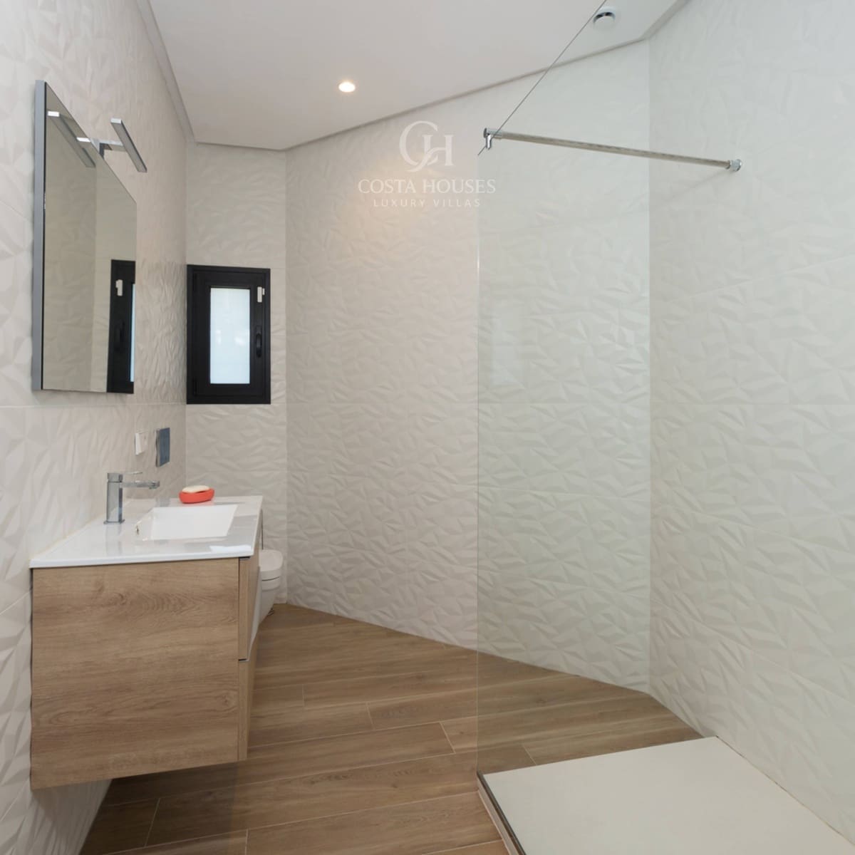 4 quarto Moradia para venda em Denia com piscina garagem - 950 000 € (Ref: 9240340)