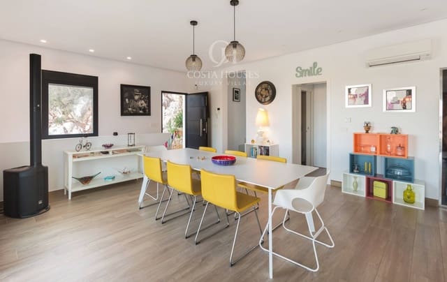 4 quarto Moradia para venda em Dénia com piscina garagem - 950 000 € (Ref: 9240340)