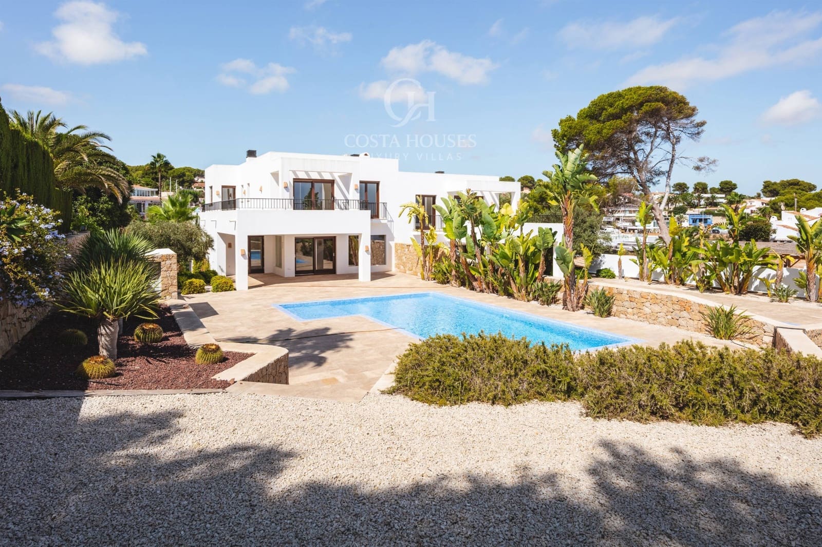 Chalet de 8 habitaciones en Moraira en venta con piscina garaje - 6.000.000 € (Ref: 9248171)