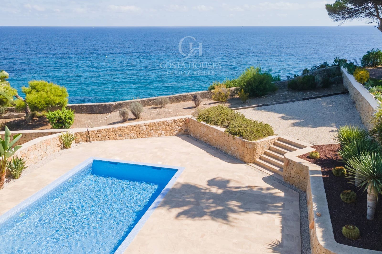 Chalet de 8 habitaciones en Moraira en venta con piscina garaje - 6.000.000 € (Ref: 9248171)