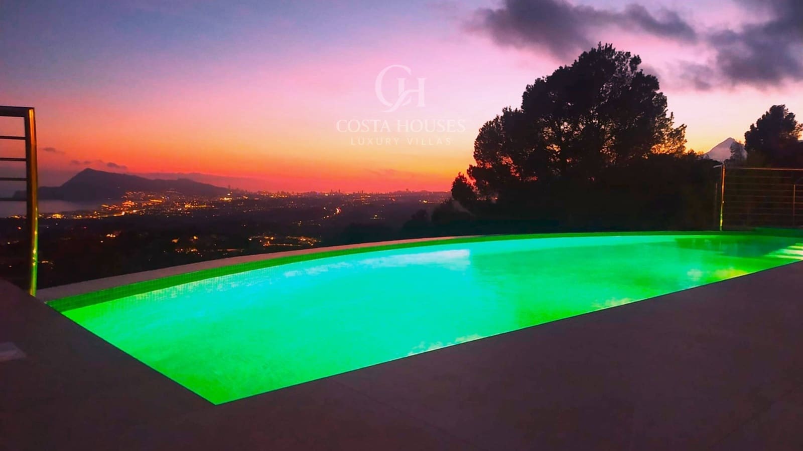 5 slaapkamer Villa te koop in Altea la Vella met zwembad garage - € 1.950.000 (Ref: 9255237)