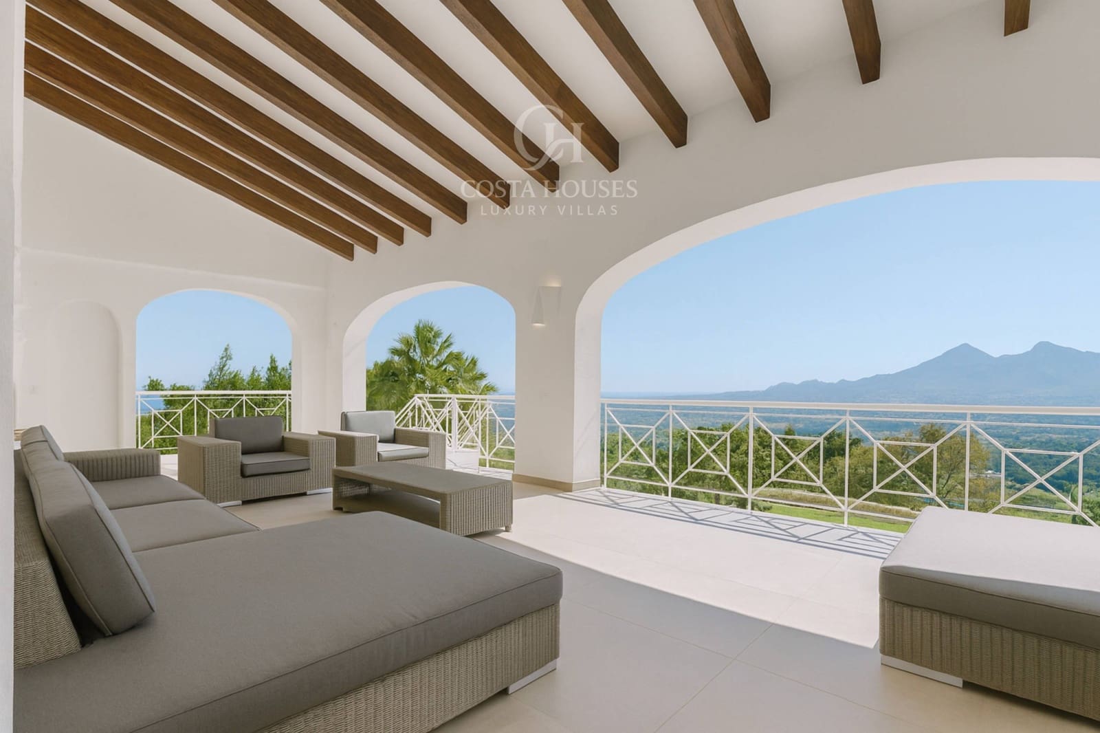 7 bedroom Villa for sale in Altea with pool garage - € 2,650,000 (Ref: 9257247)