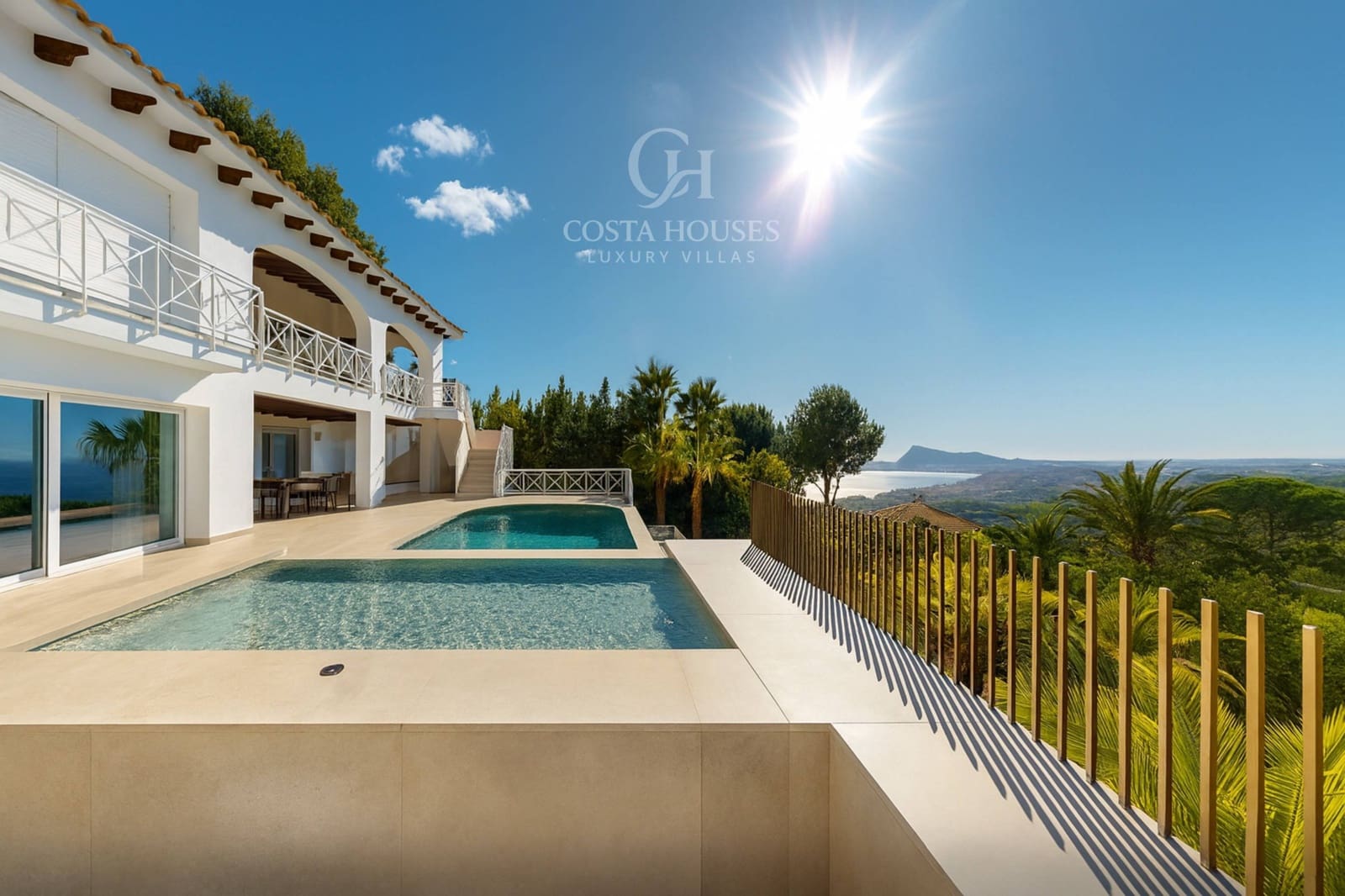 7 bedroom Villa for sale in Altea with pool garage - € 2,650,000 (Ref: 9257247)