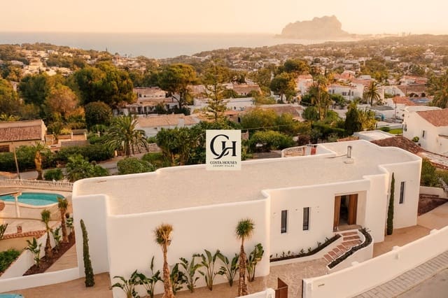 4 makuuhuone Huvila myytävänä paikassa Benissa mukana uima-altaan 
autotalli - 3 450 000 € (Ref: 9262532)