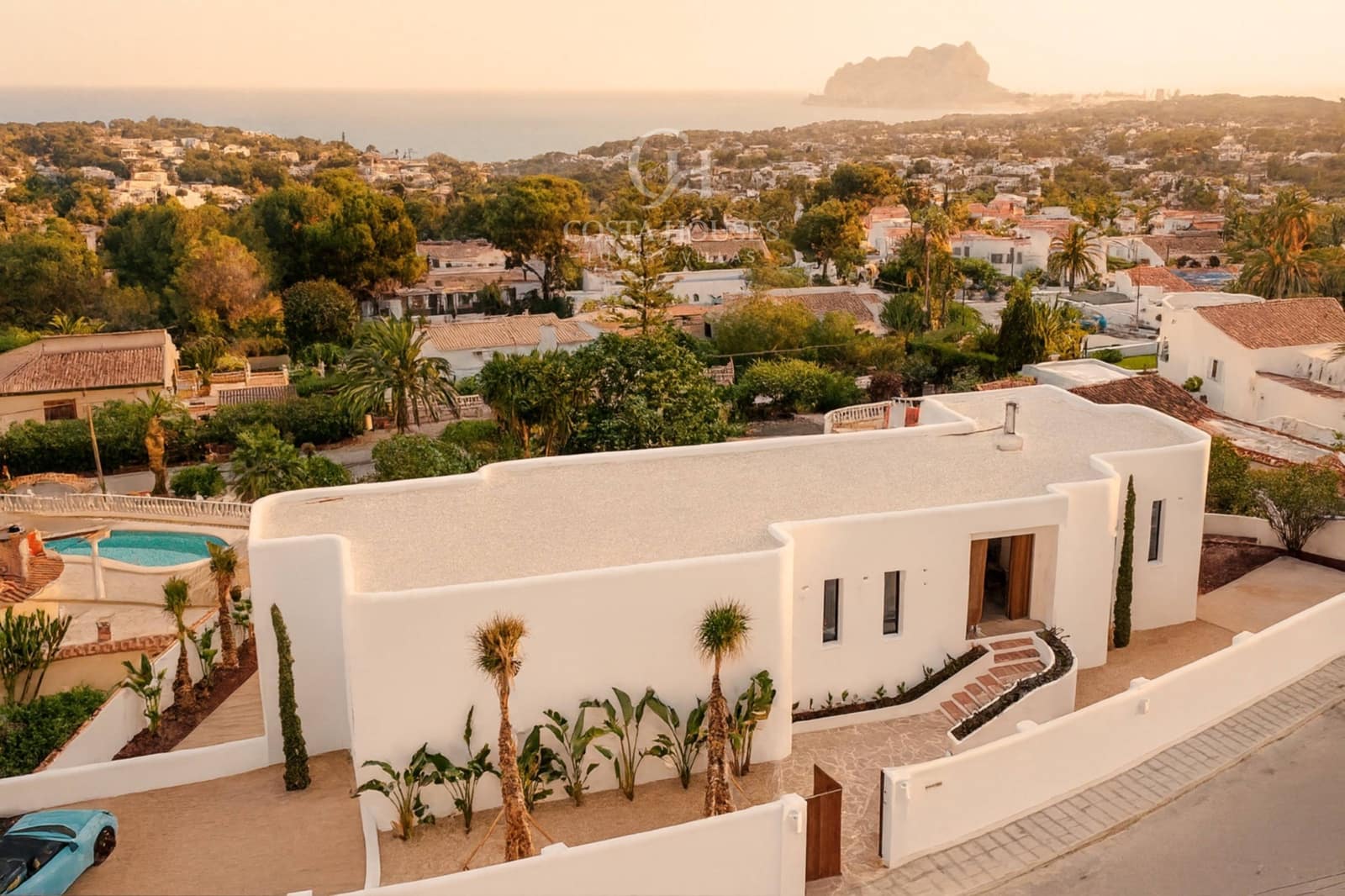 4 makuuhuone Huvila myytävänä paikassa Benissa mukana uima-altaan 
autotalli - 3 450 000 € (Ref: 9262532)