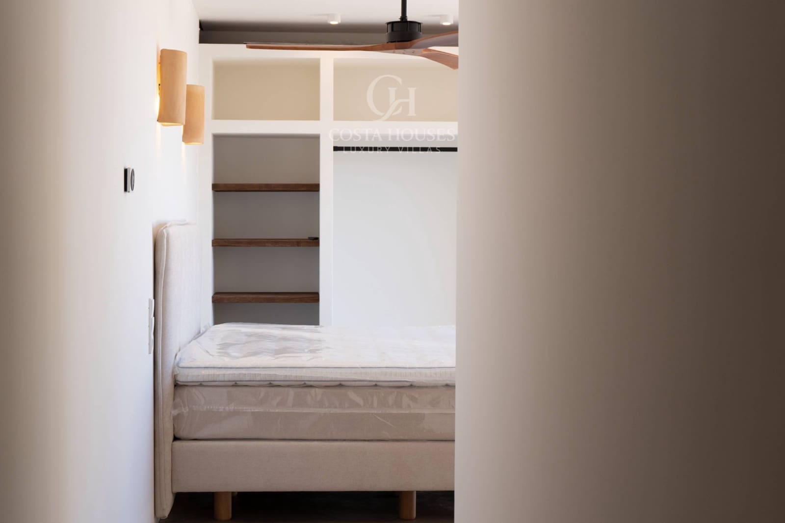 4 makuuhuone Huvila myytävänä paikassa Benissa mukana uima-altaan 
autotalli - 3 450 000 € (Ref: 9262532)