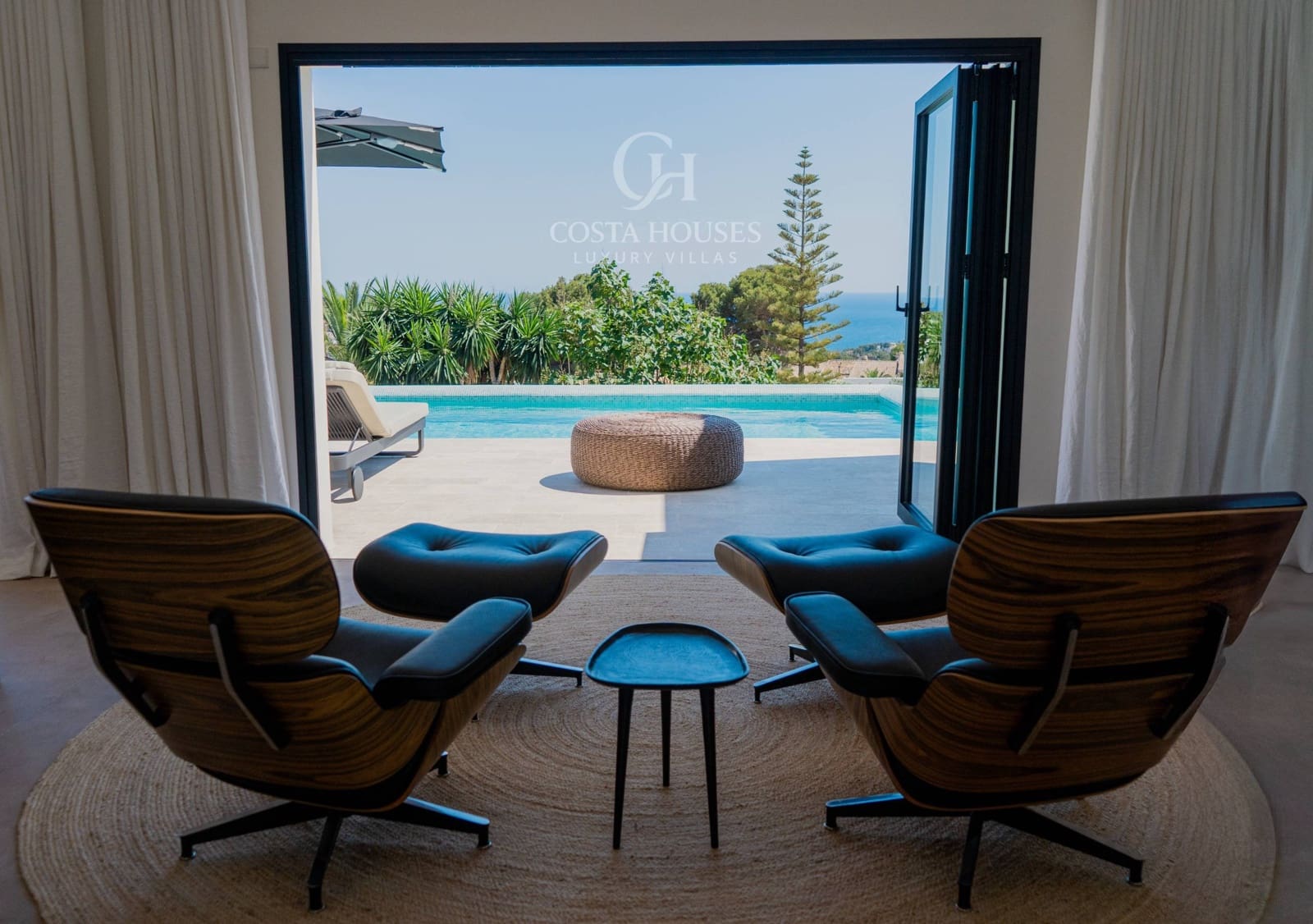 4 makuuhuone Huvila myytävänä paikassa Benissa mukana uima-altaan 
autotalli - 3 450 000 € (Ref: 9262532)