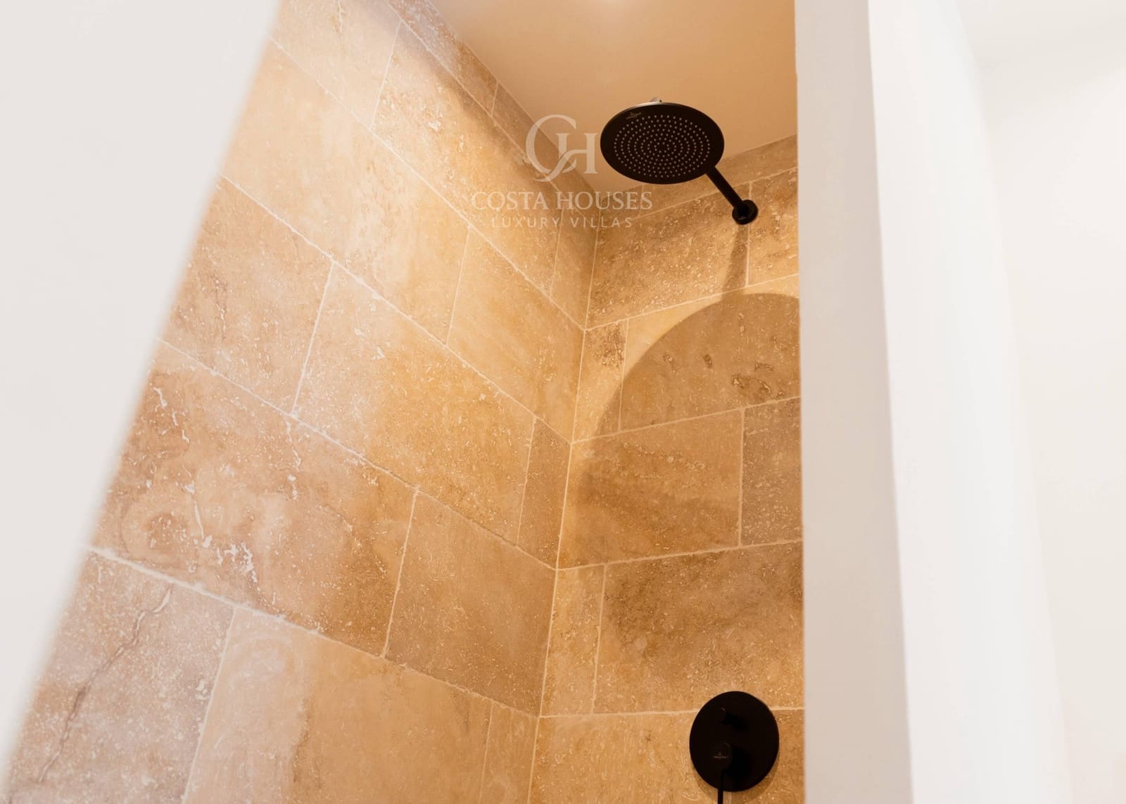 4 makuuhuone Huvila myytävänä paikassa Benissa mukana uima-altaan 
autotalli - 3 450 000 € (Ref: 9262532)