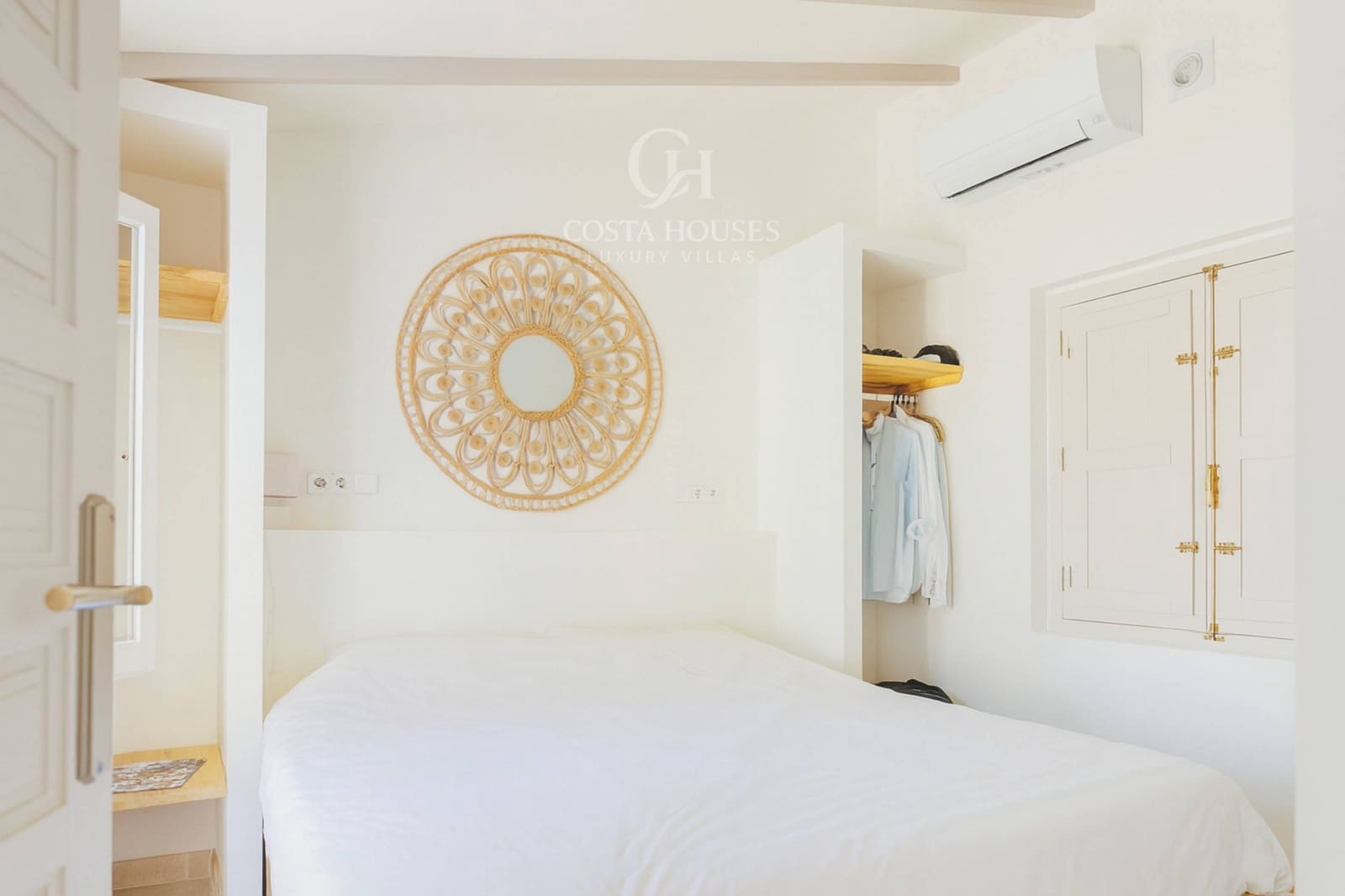 5 soveværelse Finca/Landehus til salg i Denia med swimmingpool garage - € 1.550.000 (Ref: 9265390)