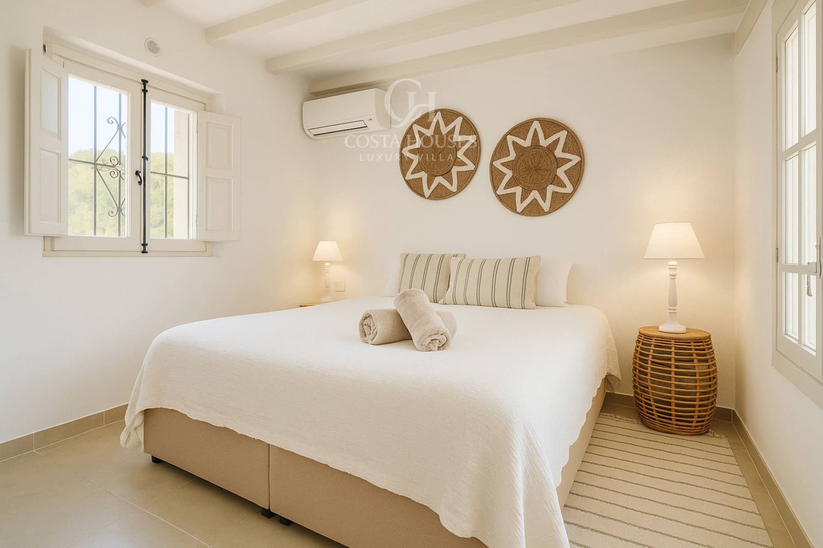 5 soveværelse Finca/Landehus til salg i Denia med swimmingpool garage - € 1.550.000 (Ref: 9265390)