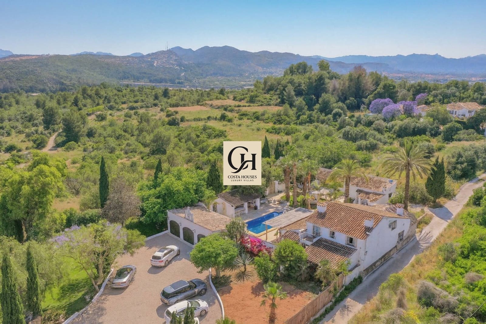5 soveværelse Finca/Landehus til salg i Denia med swimmingpool garage - € 1.550.000 (Ref: 9265390)