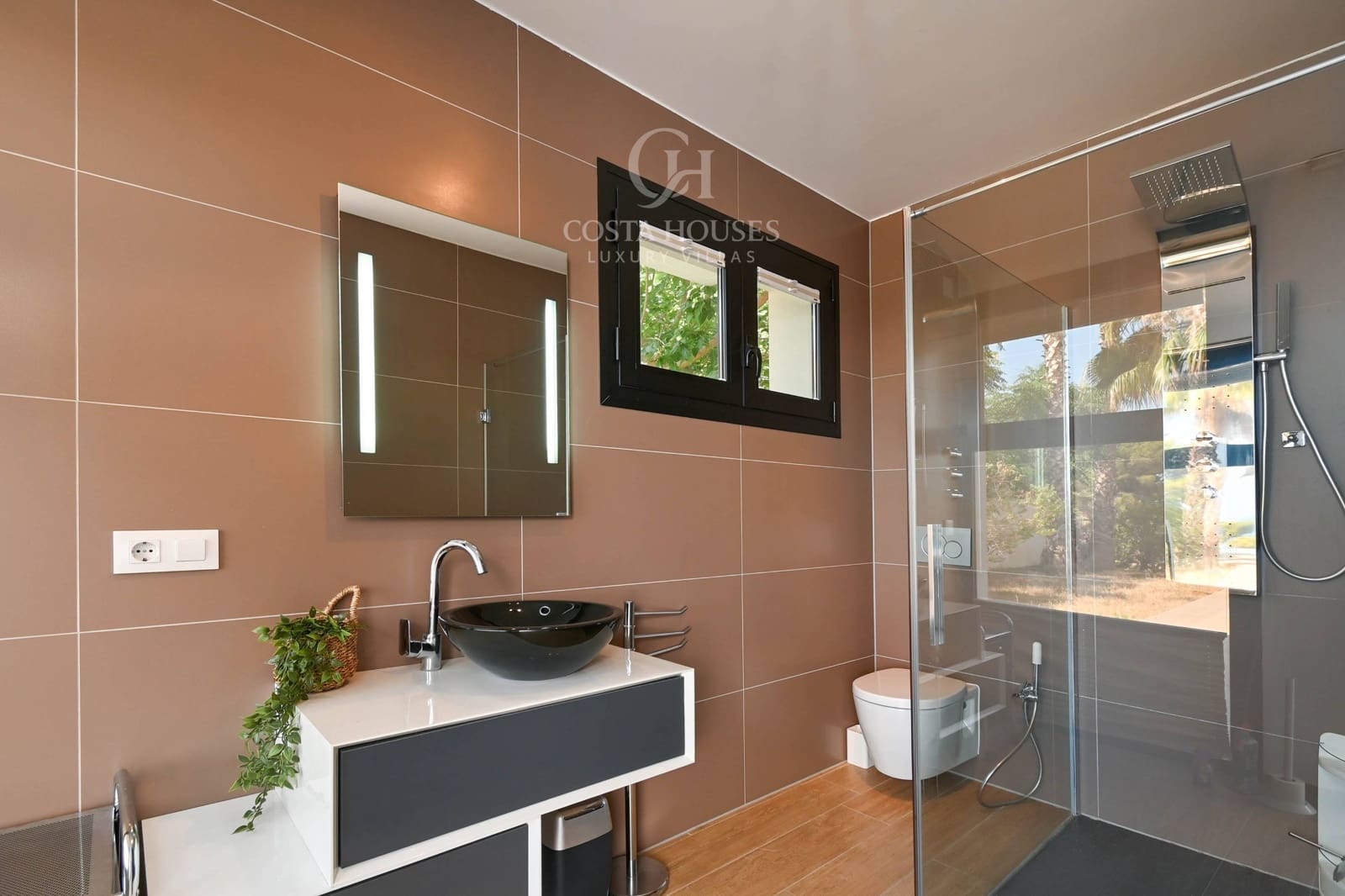 4 soveværelse Villa til salg i Moraira med swimmingpool garage - € 1.800.000 (Ref: 9265824)