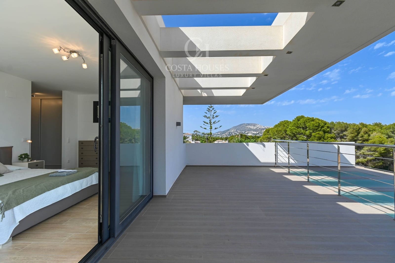 4 soveværelse Villa til salg i Moraira med swimmingpool garage - € 1.800.000 (Ref: 9265824)