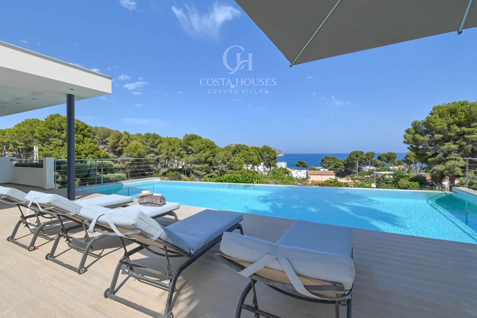 4 soveværelse Villa til salg i Moraira med swimmingpool garage - € 1.800.000 (Ref: 9265824)