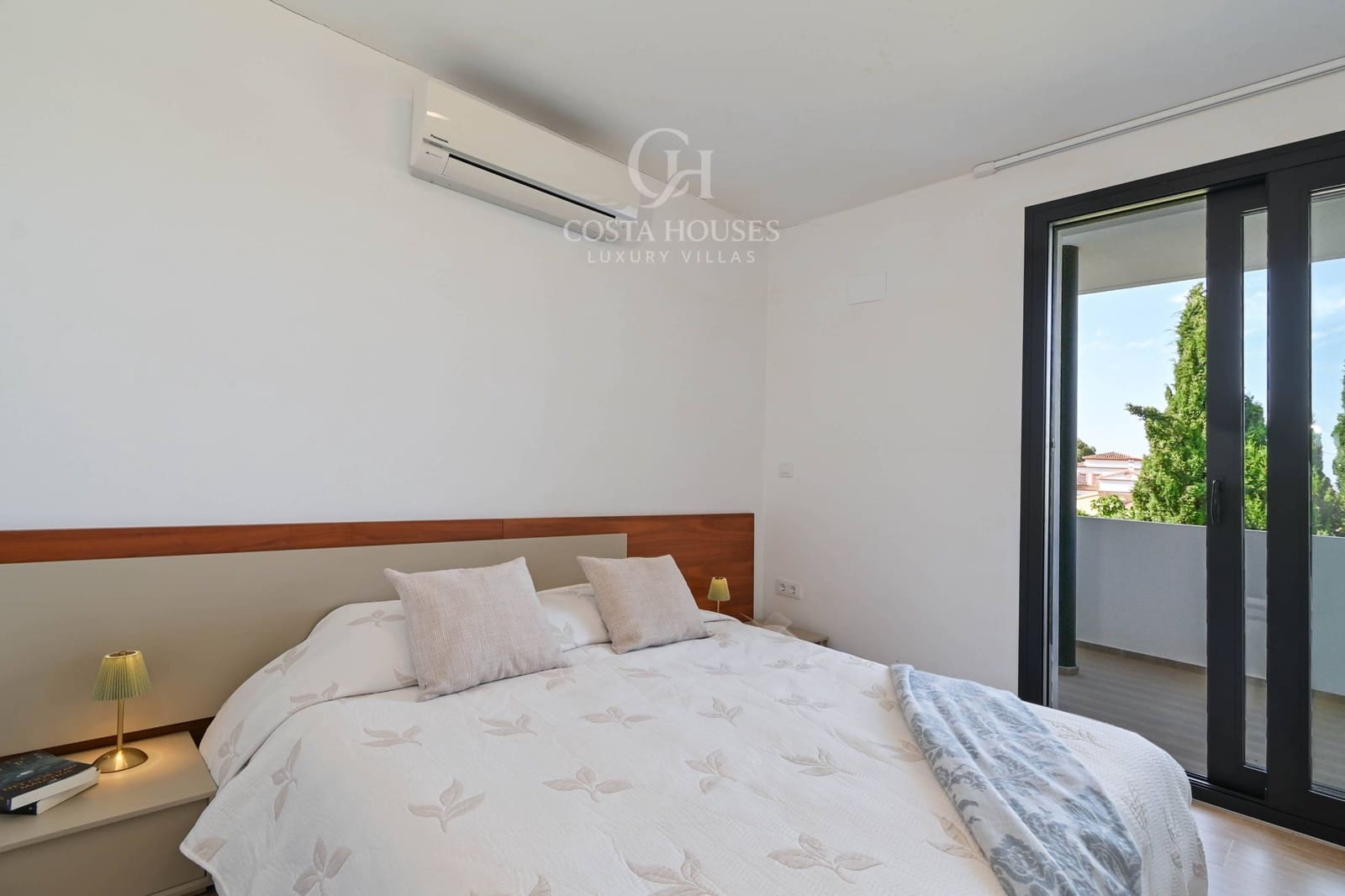 4 soveværelse Villa til salg i Moraira med swimmingpool garage - € 1.800.000 (Ref: 9265824)