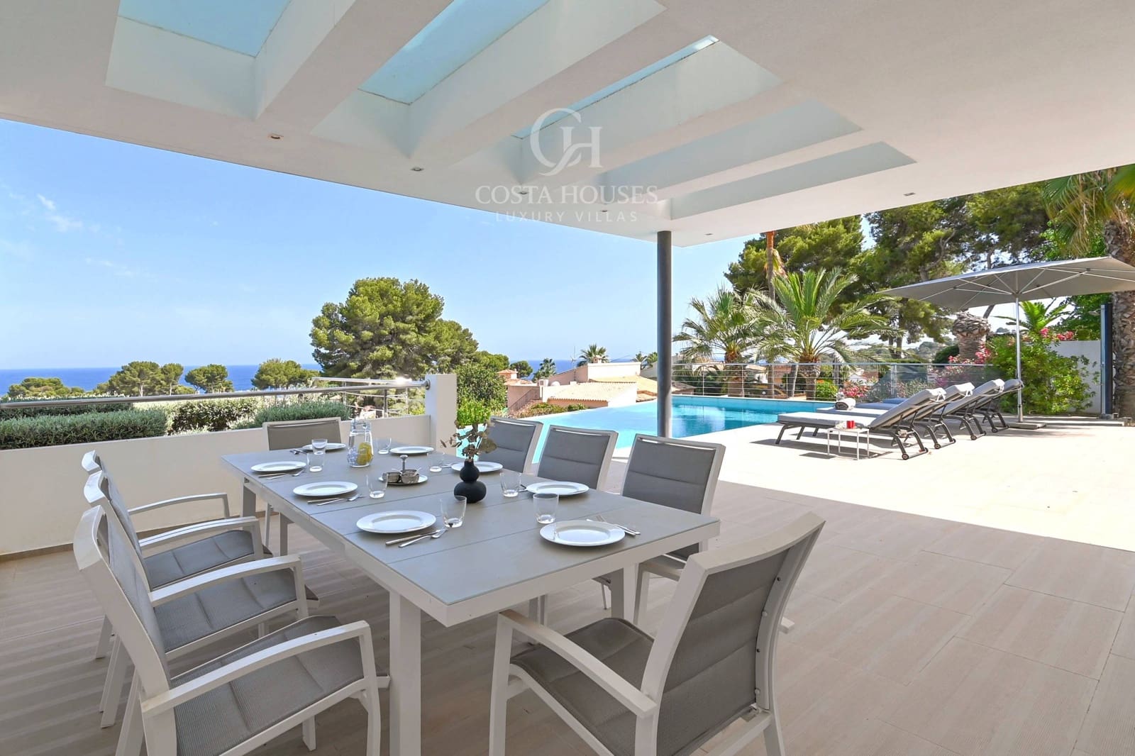 4 soveværelse Villa til salg i Moraira med swimmingpool garage - € 1.800.000 (Ref: 9265824)