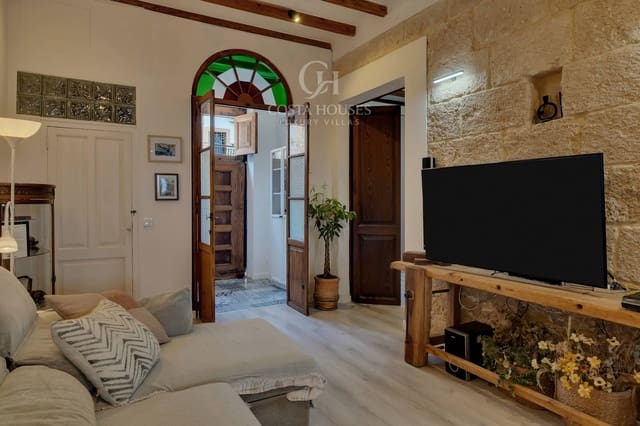 8 bedroom Townhouse for sale in Centro ciudad, Javea / Xàbia - € 960,000 (Ref: 9276294)