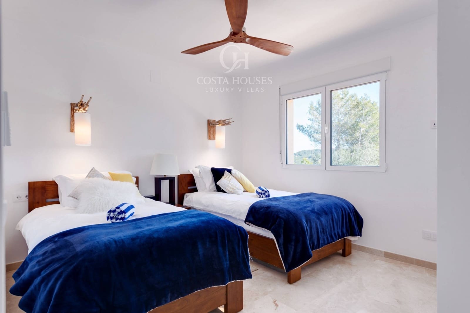 4 bedroom Villa for sale in Javea / Xabia with garage - € 1,475,000 (Ref: 9282136)