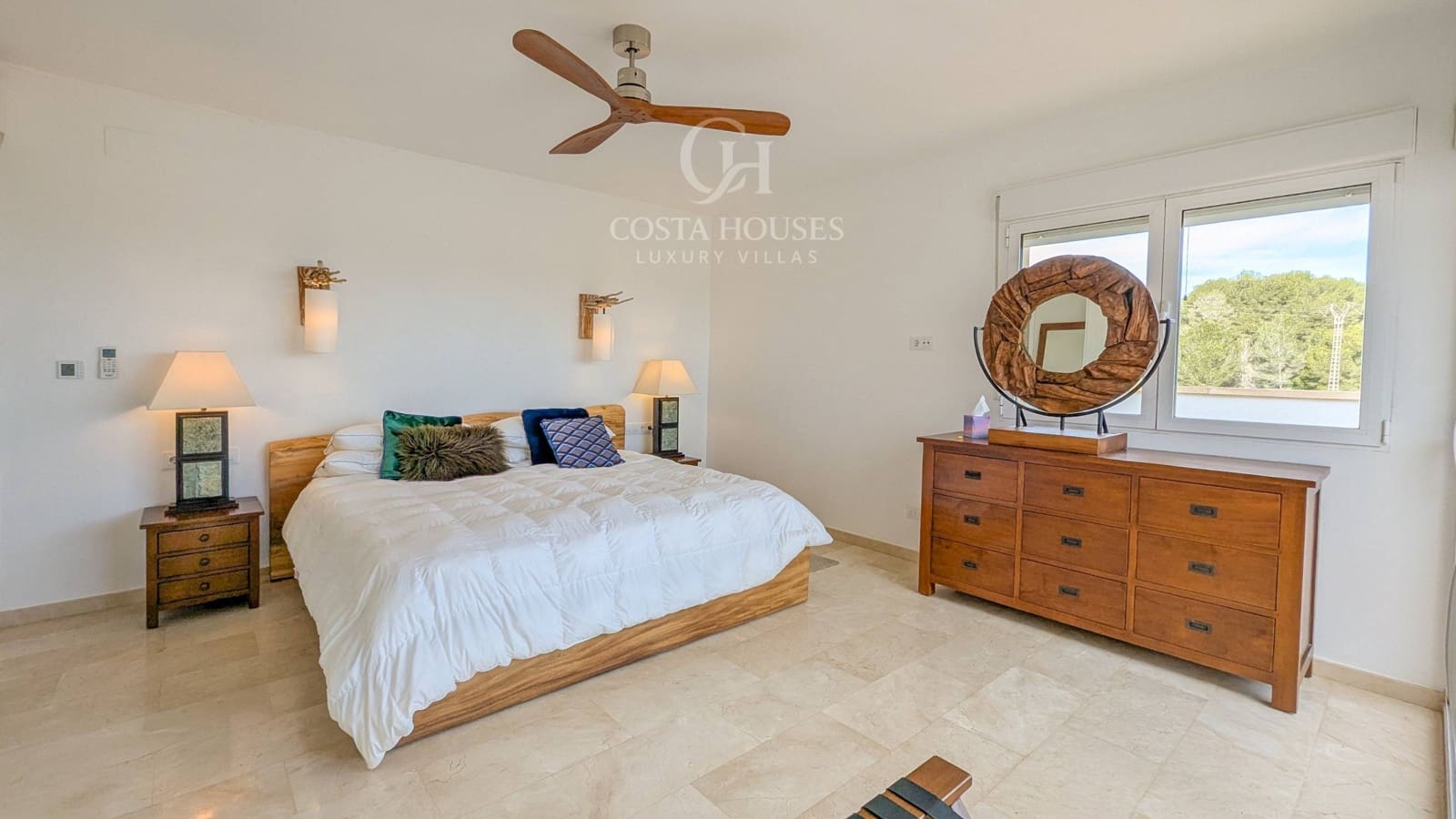 4 bedroom Villa for sale in Javea / Xabia with garage - € 1,475,000 (Ref: 9282136)