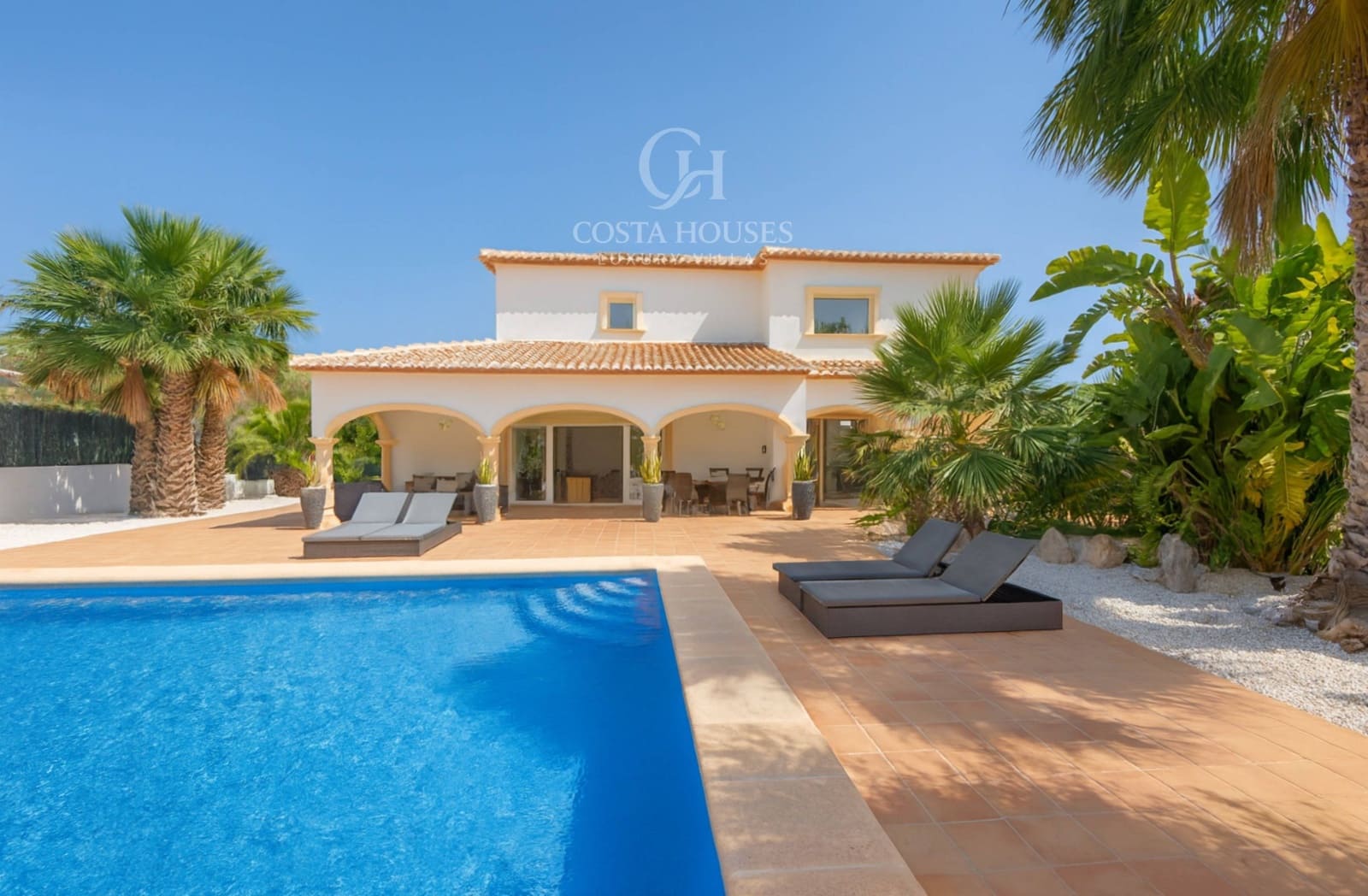 4 bedroom Villa for sale in Javea / Xabia with garage - € 1,475,000 (Ref: 9282136)