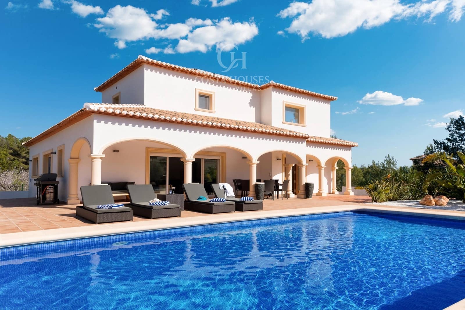 4 bedroom Villa for sale in Javea / Xabia with garage - € 1,475,000 (Ref: 9282136)