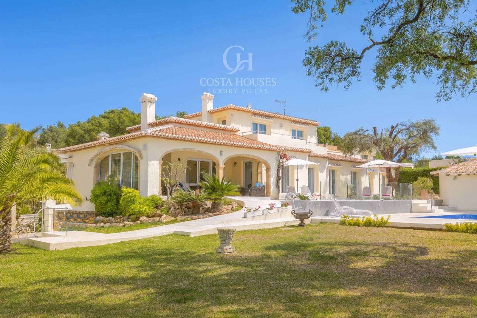 6 soverom Villa til salgs i Javea / Xabia med svømmebasseng garasje - € 1 795 000 (Ref: 9282137)