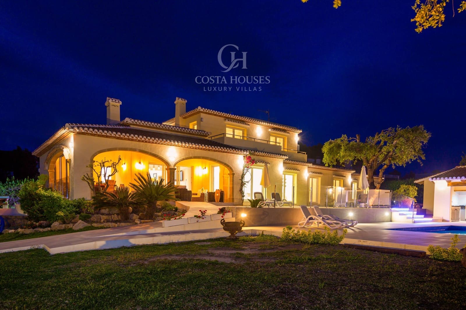 6 soverom Villa til salgs i Javea / Xabia med svømmebasseng garasje - € 1 795 000 (Ref: 9282137)