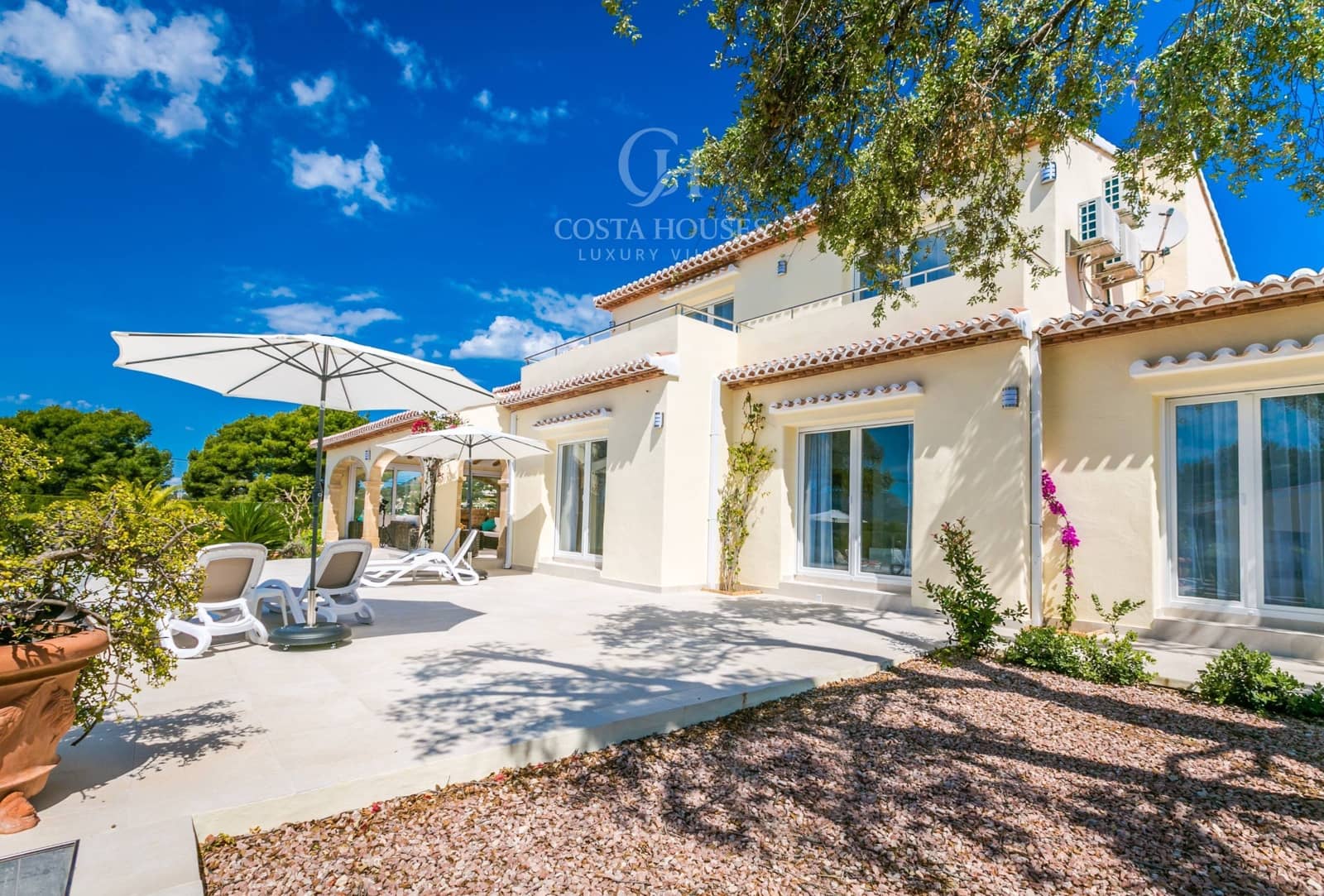 6 soverom Villa til salgs i Javea / Xabia med svømmebasseng garasje - € 1 795 000 (Ref: 9282137)