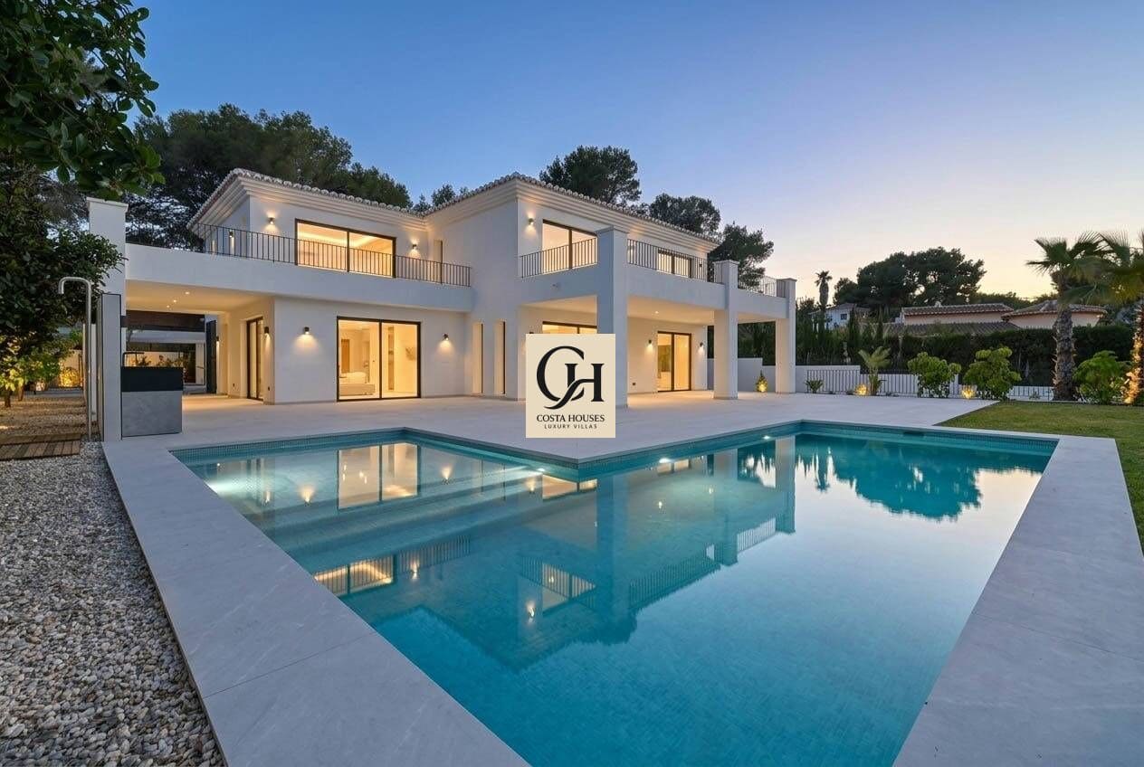 Chalet de 4 habitaciones en Moraira en venta con piscina garaje - 2.750.000 € (Ref: 9287724)