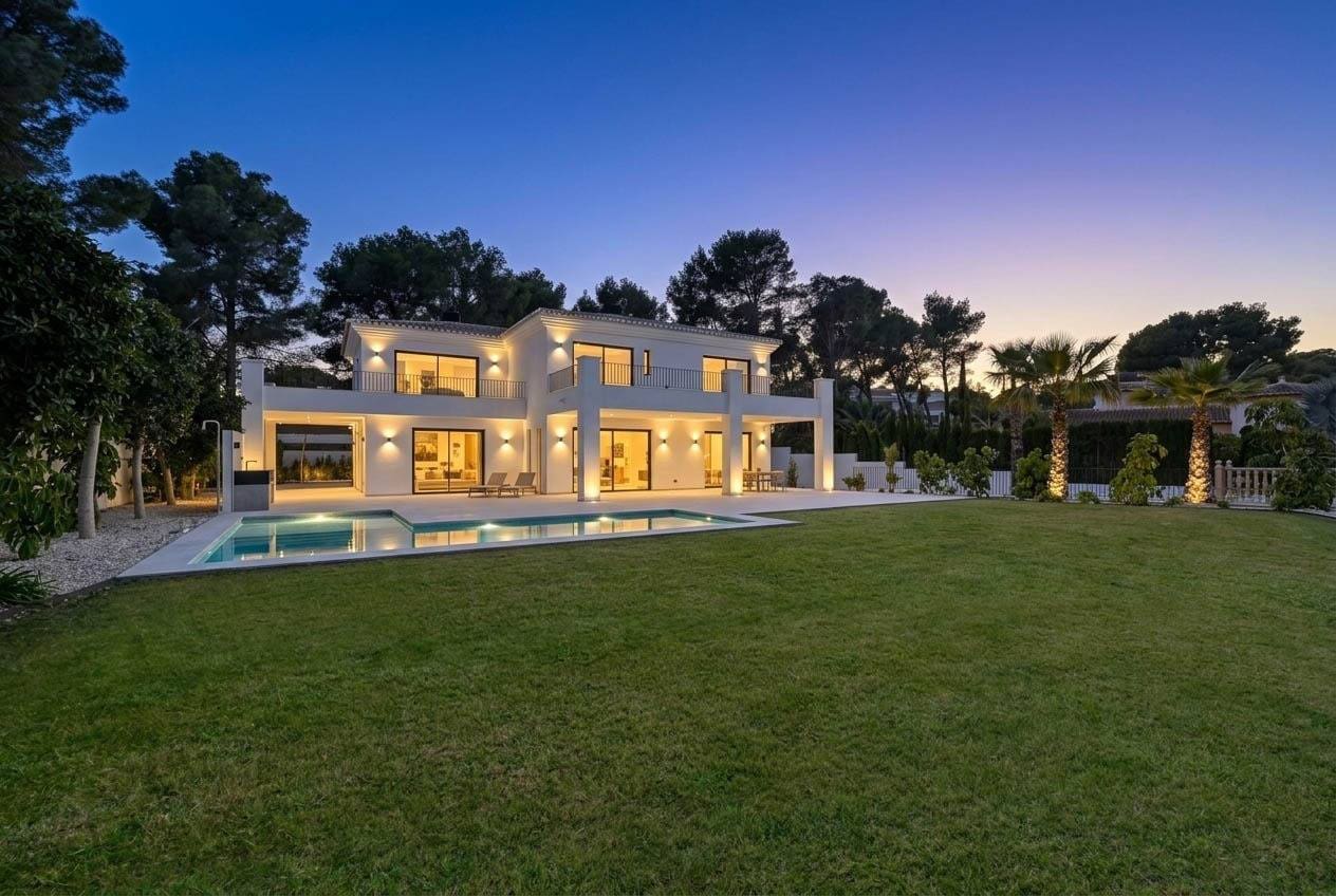 Chalet de 4 habitaciones en Moraira en venta con piscina garaje - 2.750.000 € (Ref: 9287724)