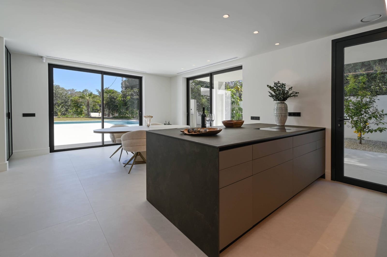 Chalet de 4 habitaciones en Moraira en venta con piscina garaje - 2.750.000 € (Ref: 9287724)