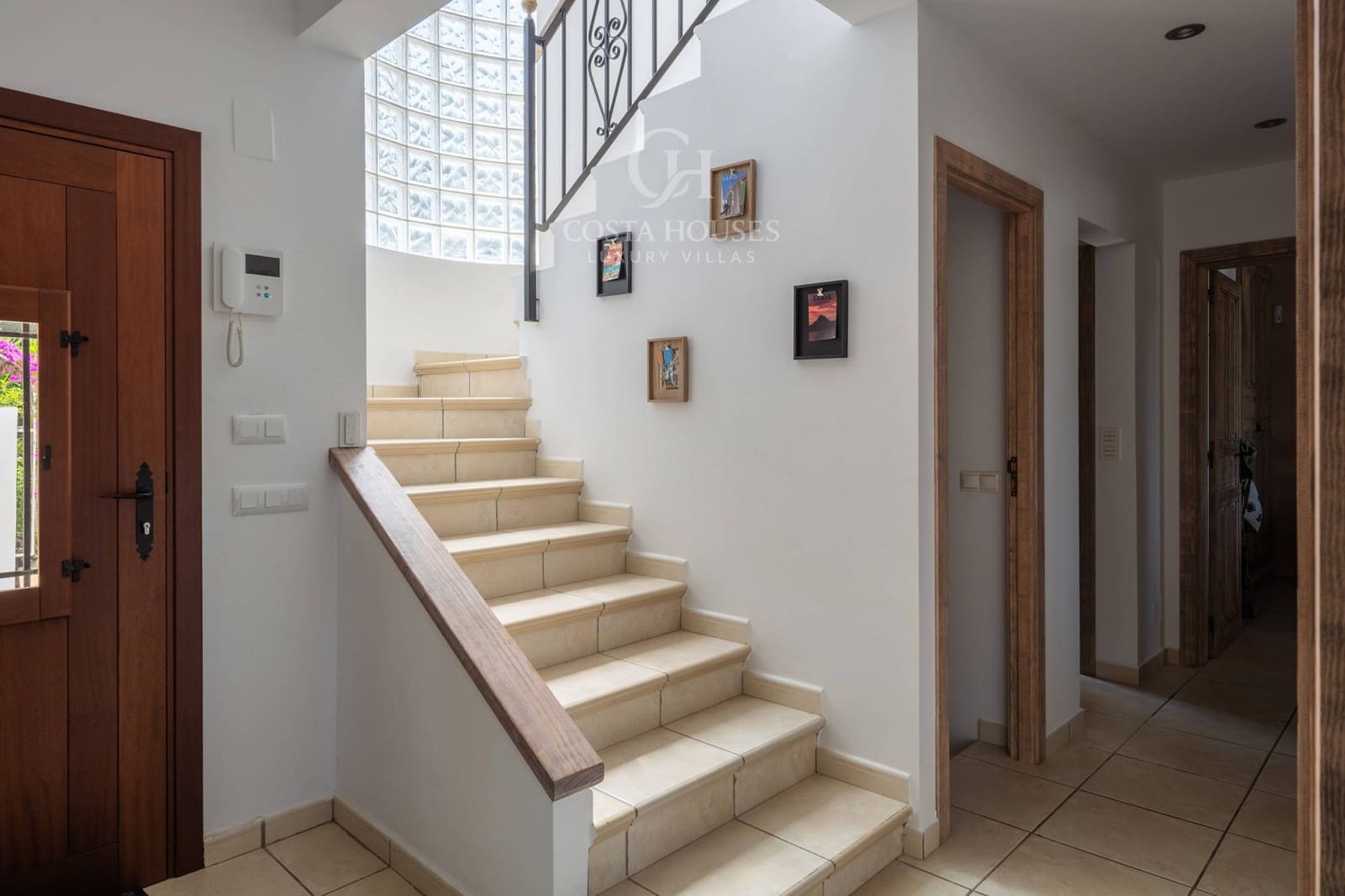 4 bedroom Villa for sale in Javea / Xabia with pool - € 950,000 (Ref: 9305161)