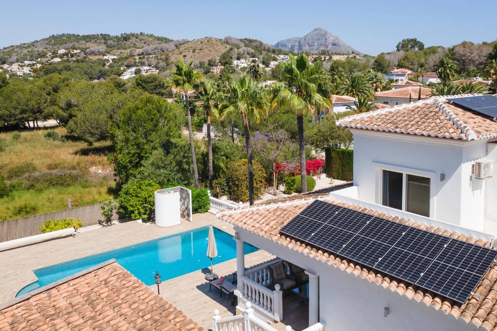 4 bedroom Villa for sale in Javea / Xabia with pool - € 950,000 (Ref: 9305161)