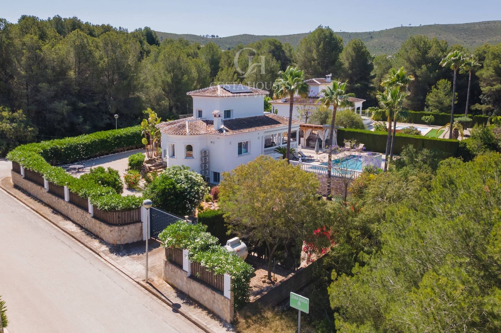 4 bedroom Villa for sale in Javea / Xabia with pool - € 950,000 (Ref: 9305161)