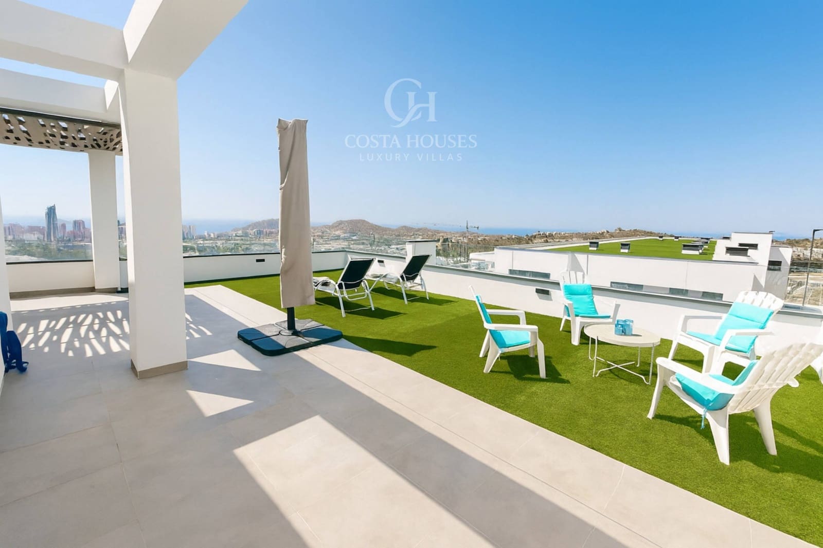 3 soveværelse Penthouse til salg i Finestrat med swimmingpool garage - € 565.000 (Ref: 9312835)