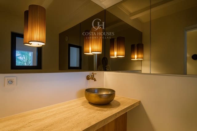 5 chambre Villa/Maison à vendre à Benissa avec piscine garage - 2 750 000 € (Ref: 9326440)